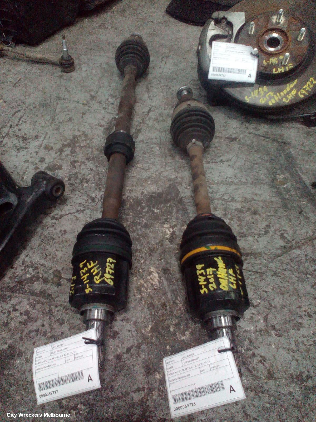 MITSUBISHI OUTLANDER LEFT DRIVESHAFT, FRONT, AUTO T/M, PETROL, 2.0, ZJ-ZL, 10/2012 ONWARDS - Image 2