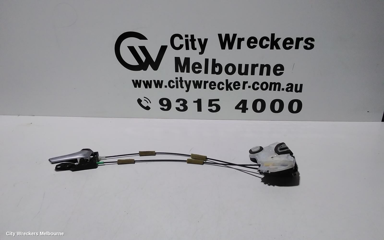 TOYOTA KLUGER DOOR/BOOT/GATE LOCK, RIGHT FRONT DOOR LOCK, GSU50/GSU55, 03/2014 - 02/2021 - Image 2