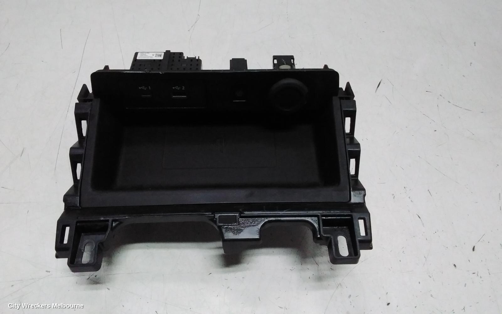 MITSUBISHI OUTLANDER, ZM, WIRELESS CHARGING PAD (IN FRONT OF CENTRE CONSOLE), 08/2021 ONWARDS, WC500M-NM / 283426RACB: 145032 - Image 1