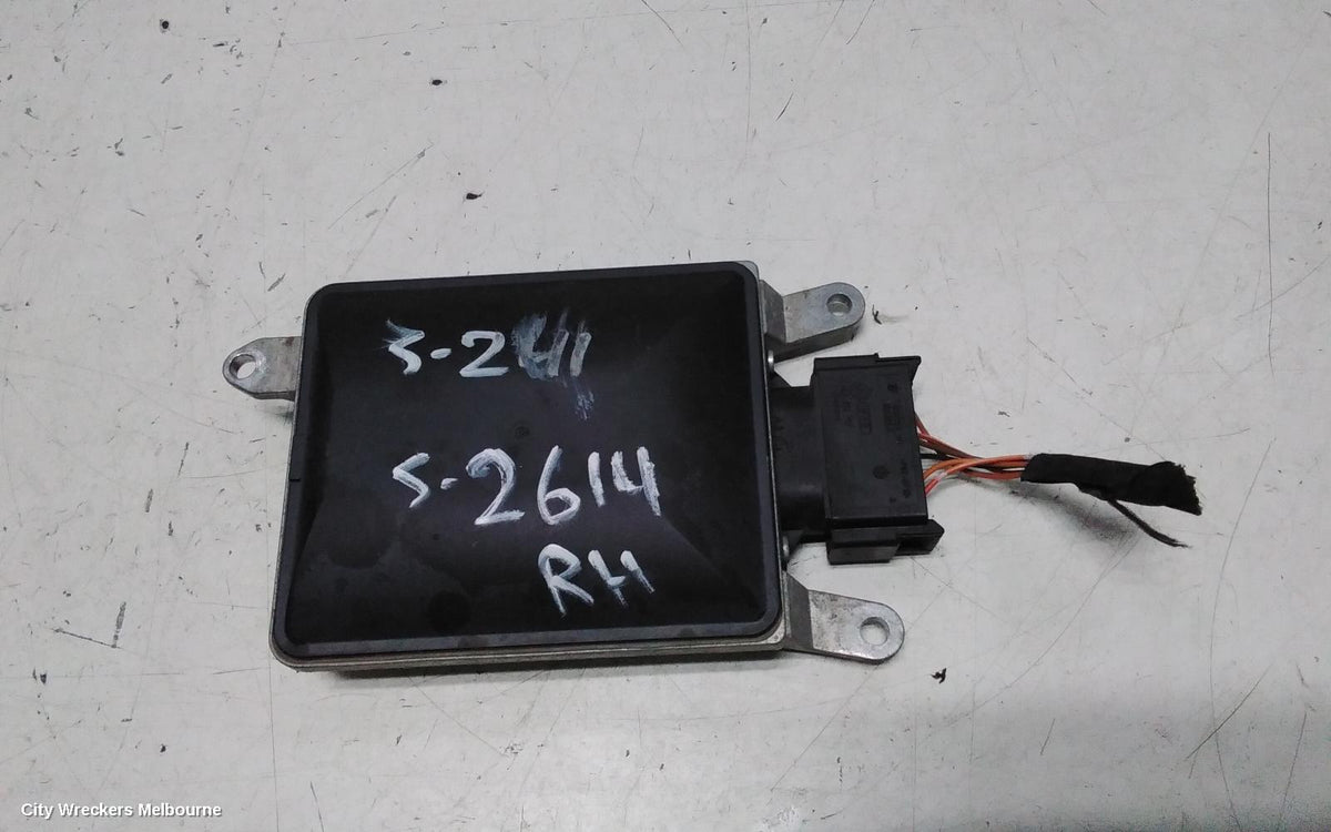 AUDI A6, C7/4G, 04/2011 - 06/2018, 4G0 907 566 M BLIND SPOT RADAR CONTROL MODULE  RHR: 144254 - Image 1