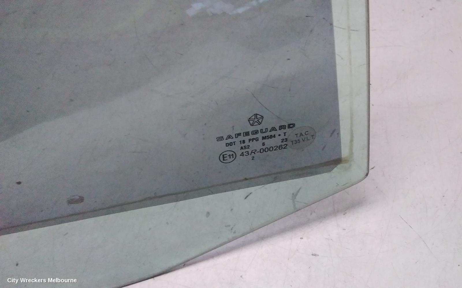 CHRYSLER 300C RIGHT REAR DOOR WINDOW, 11/2005 - 12/2011 - Image 2