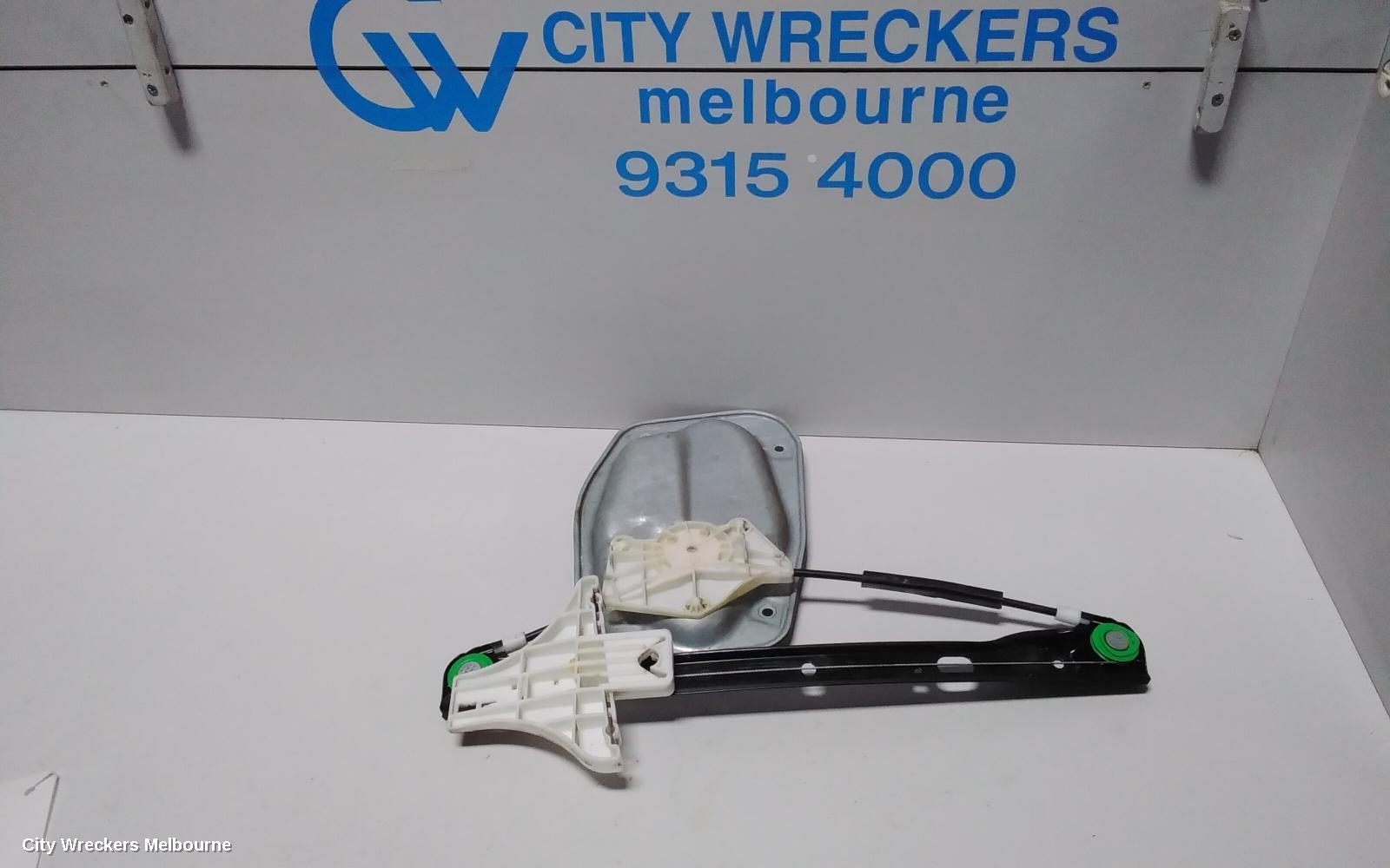 VOLKSWAGEN JETTA LEFT REAR WND REG/MOTOR, 1KM, 02/2006 - 07/2011 - Image 2