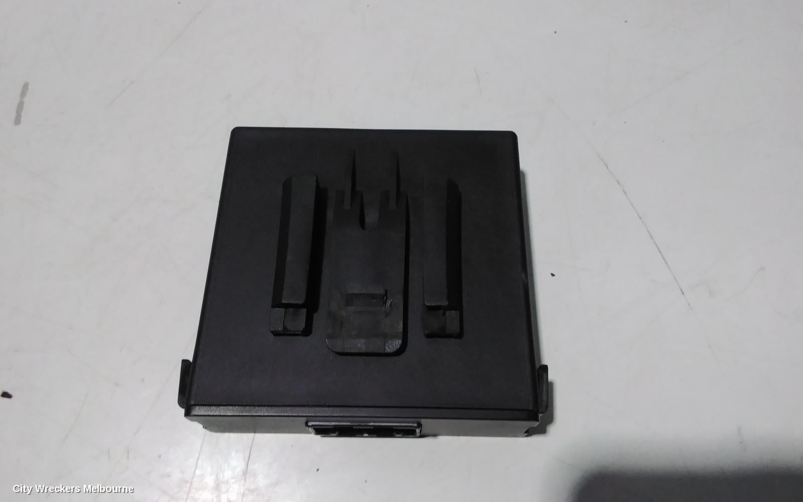 HONDA CRV, RW, 05/2017 - 08/2023, UNIT ASSY PARKING SENSOR 39670 - TLA - H012 - M1: 91052 - Image 2