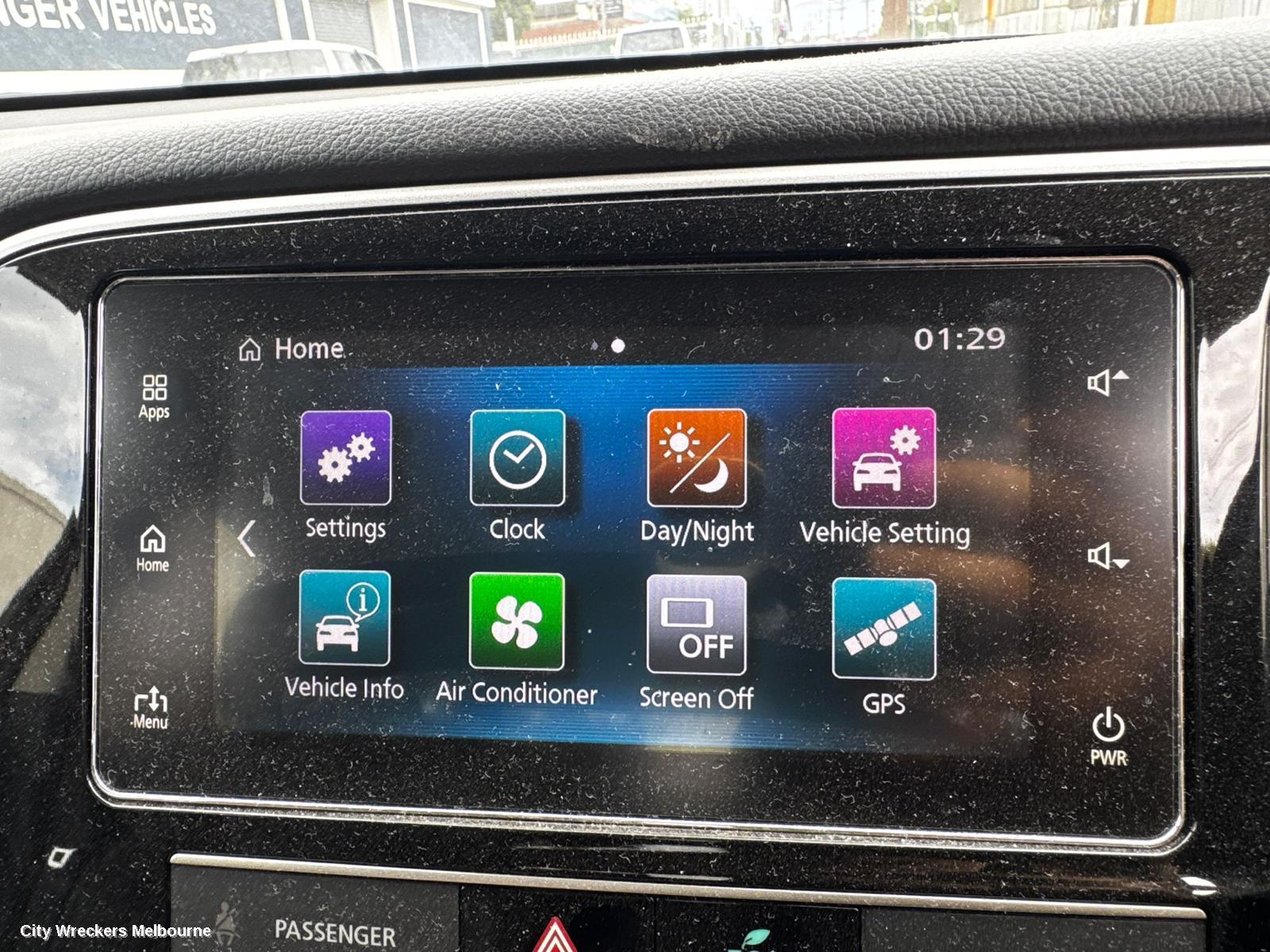 MITSUBISHI OUTLANDER RADIO/CD/DVD/SAT/TV, DISPLAY/HEAD UNIT, NON SAT NAV TYPE, ZK-ZL, 08/2016 - 07/2020 - Image 2
