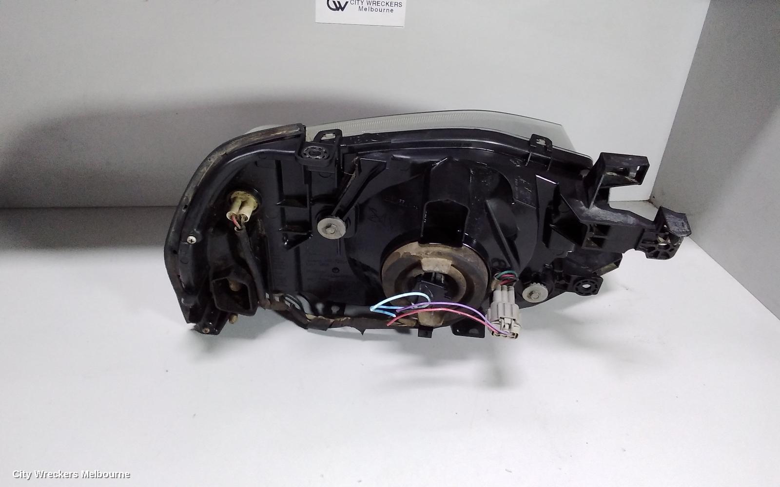 NISSAN NAVARA LEFT HEADLAMP, D22, 12/2001 - 08/2015 - Image 2