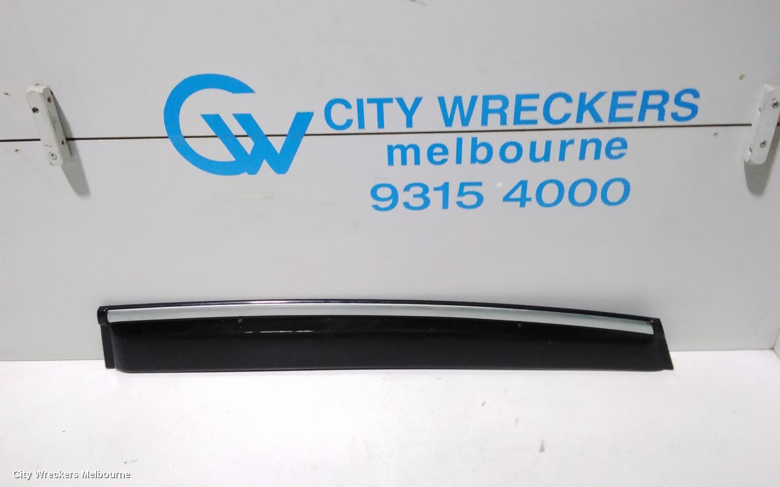 HONDA CRV WEATHER SHIELD - Image 2