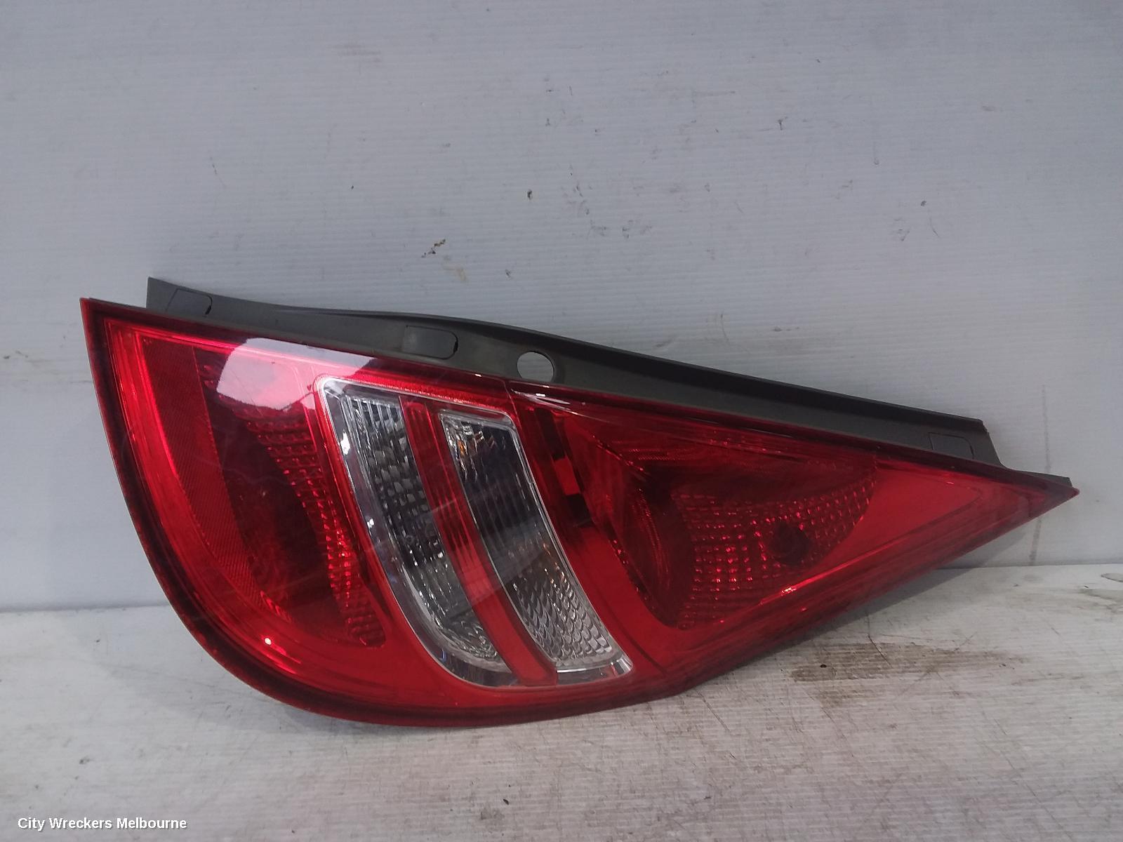 HYUNDAI I30 RIGHT TAILLIGHT, FD, HATCH, 09/2007 - 04/2012 - Image 2