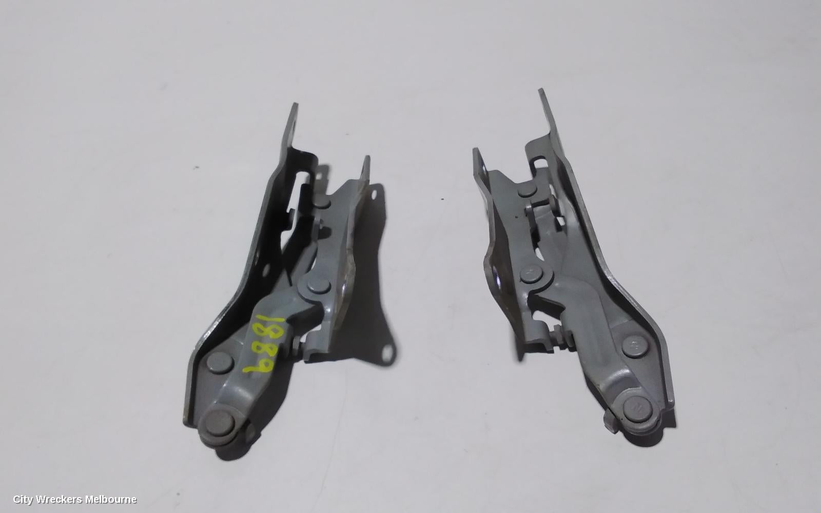 HYUNDAI VELOSTER BONNET HINGE/STRUT, HINGES (PAIR), FS, 12/2011 - 02/2018 - Image 3