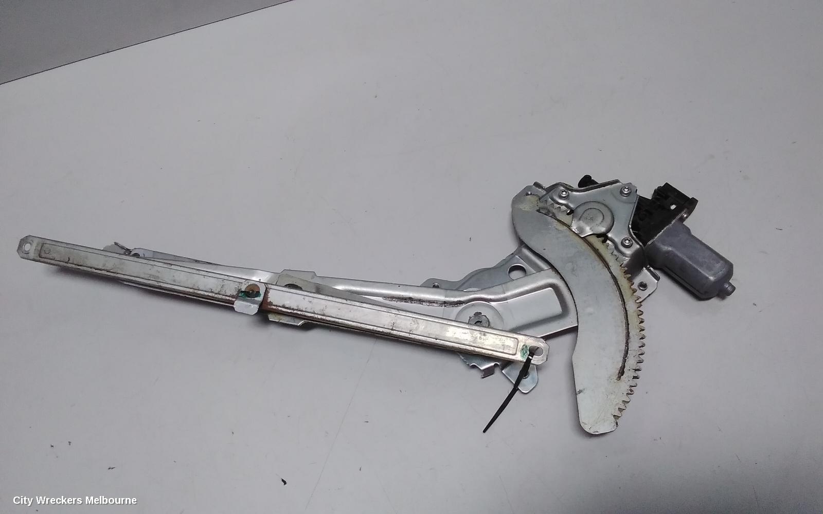 SUZUKI ALTO LEFT FRONT WINDOW REG/MOTOR, GF, 07/2009 - 12/2014 - Image 3