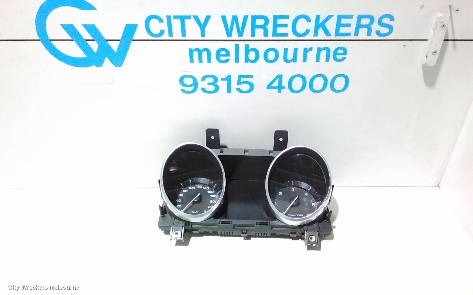 LAND ROVER DISCOVERY SPORT INSTRUMENT CLUSTER, DIESEL, AUTO T/M, L550, 01/2015 - 06/2019 - Image 1