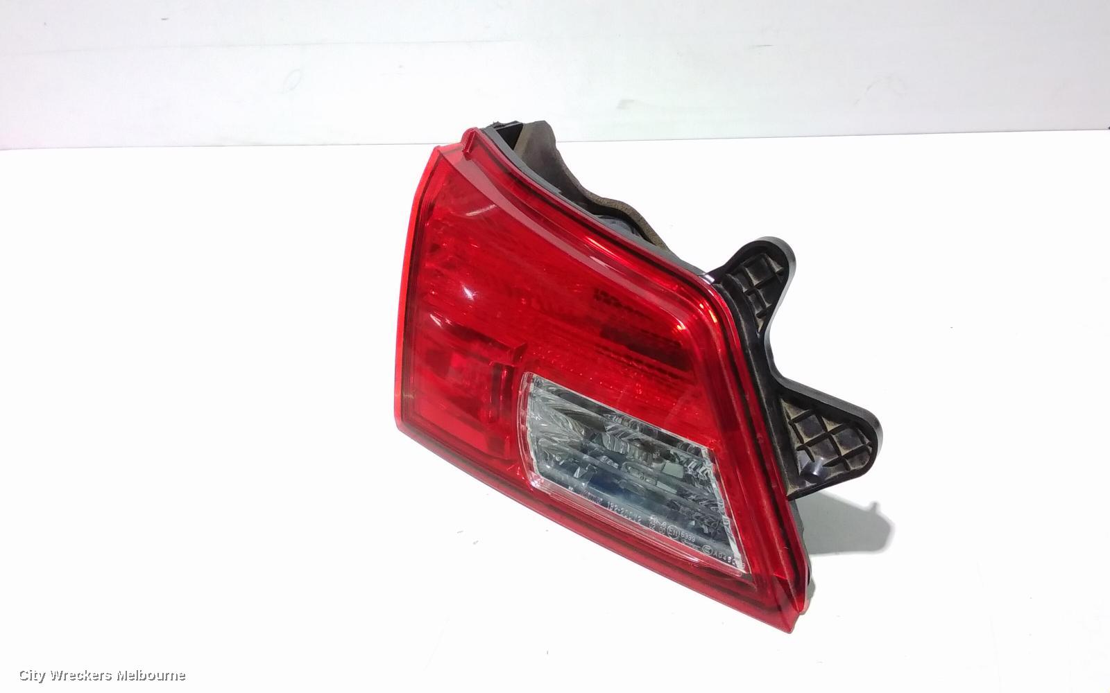 SUBARU OUTBACK REAR GARNISH, TAILGATE LAMP (LH SIDE), 5TH GEN, 09/2009 - 11/2014 - Image 3