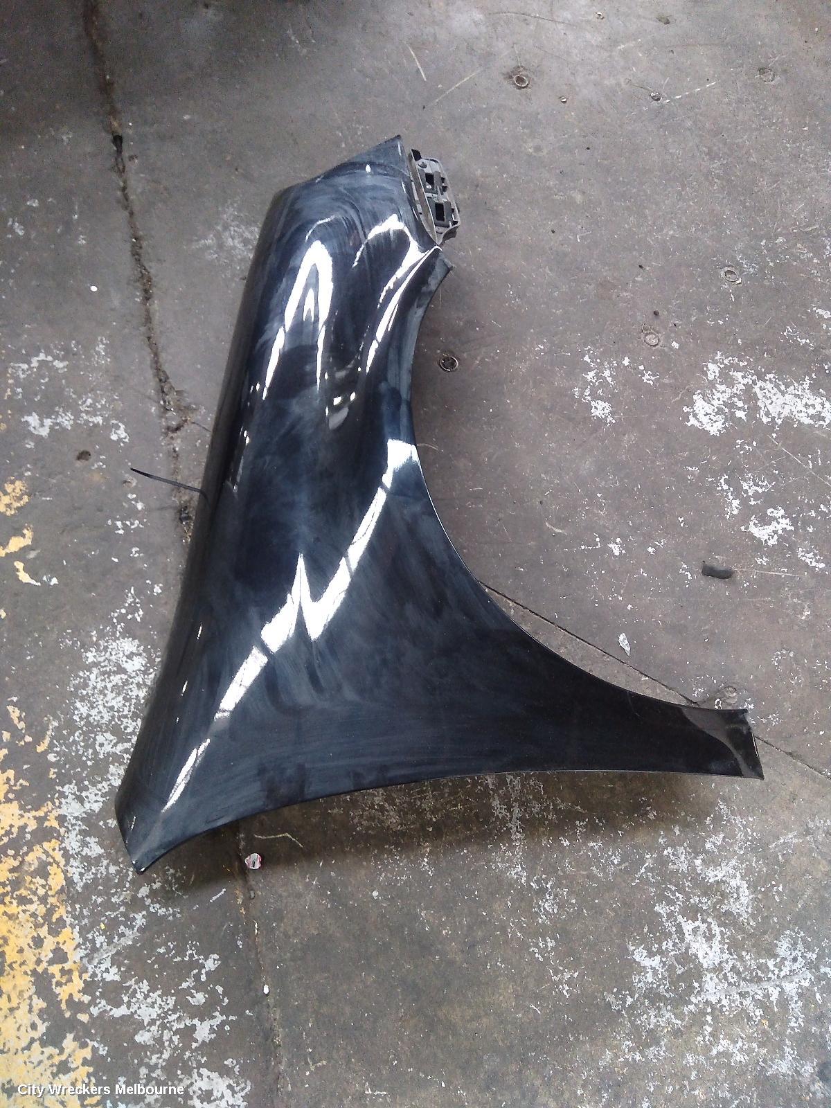VOLKSWAGEN JETTA RIGHT GUARD, 1KM, 02/2006 - 07/2011 - Image 2