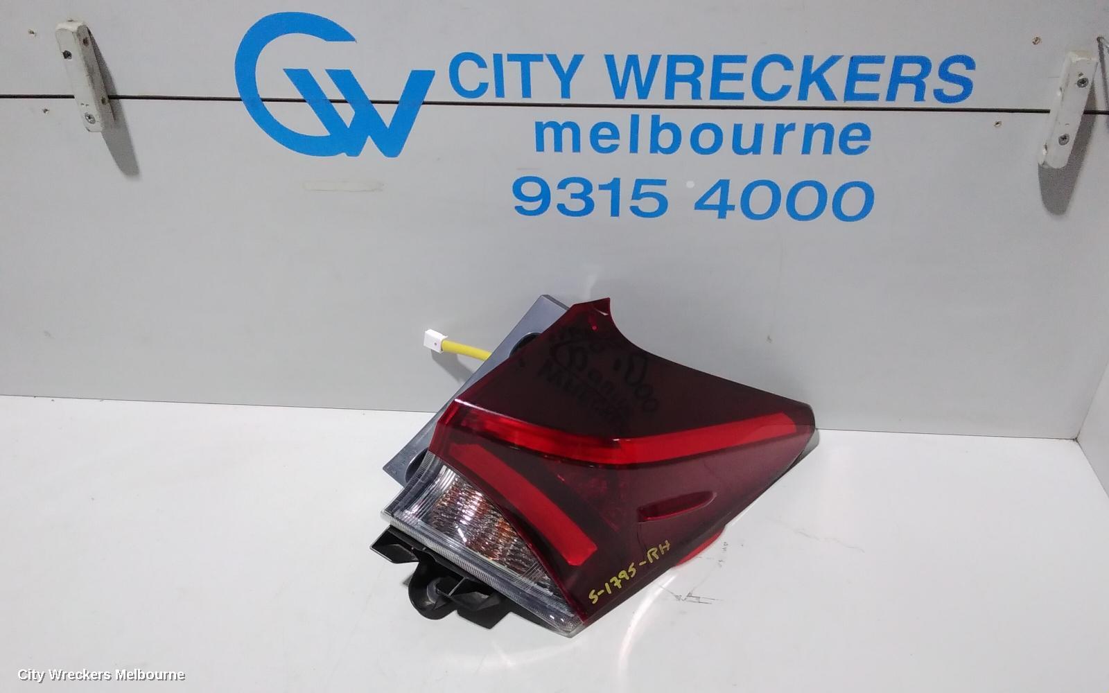 TOYOTA COROLLA RIGHT TAILLIGHT, ZRE182R, HATCH, 03/2015 - 06/2018 - Image 1
