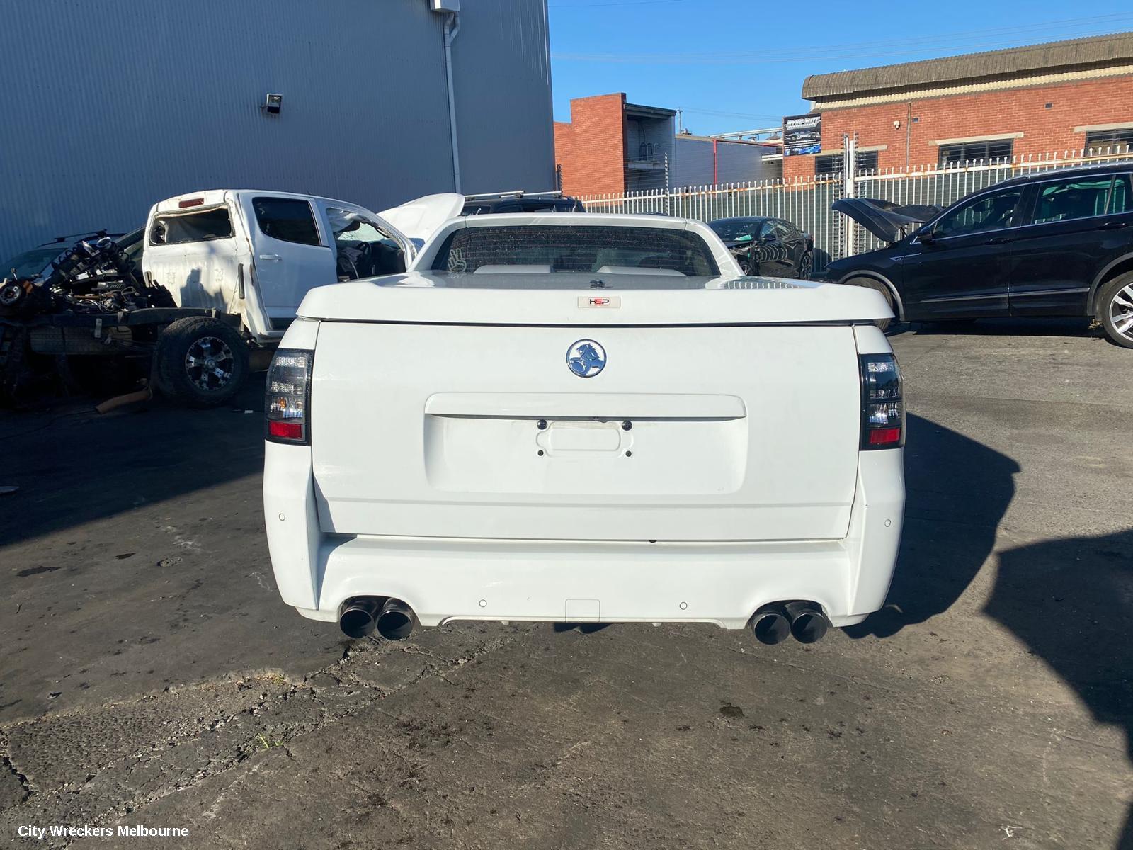 HOLDEN COMMODORE, VF, 05/2013 - 12/2017, TRAY TOP MOULD  REFER TO PHOTOS: 88798 - Image 2