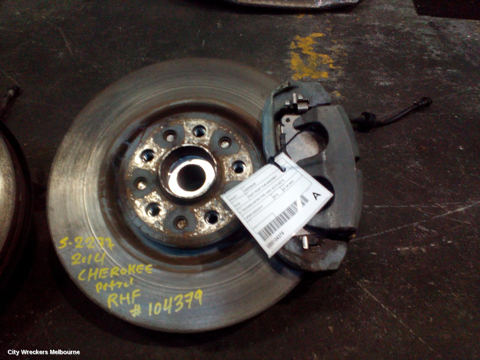 JEEP CHEROKEE RIGHT FRONT HUB ASSEMBLY, KL, TRAILHAWK/LIMITED TYPE, 4WD, 02/2014 - 03/2018 - Image 1