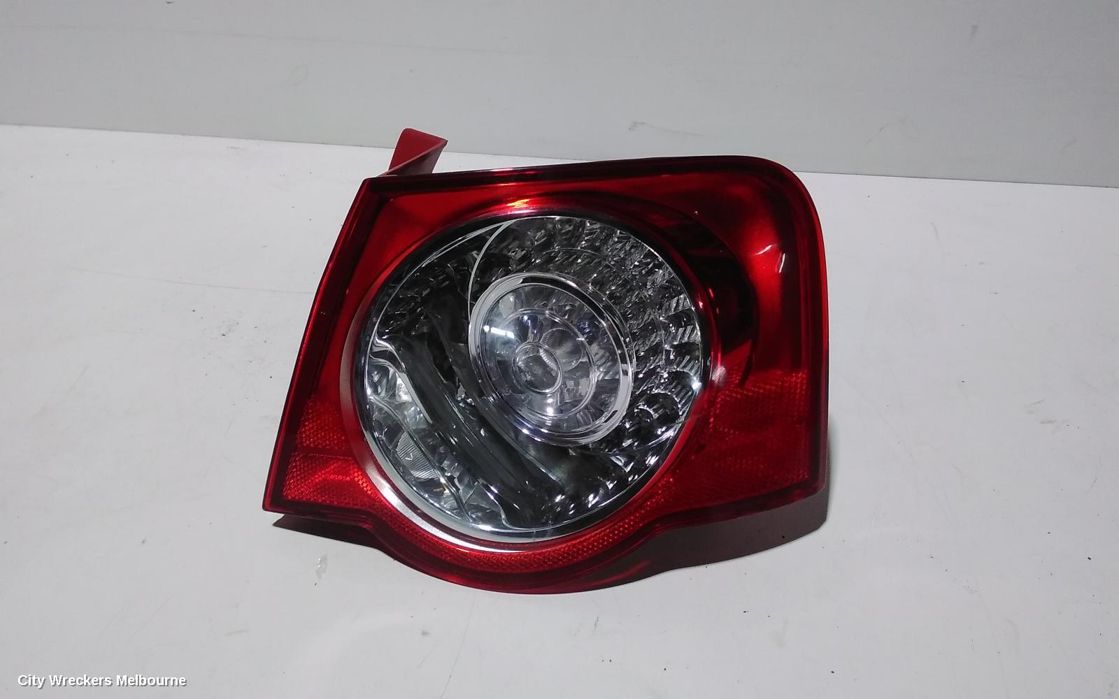 VOLKSWAGEN PASSAT RIGHT TAILLIGHT, 3C/MK6 B6, SEDAN, NON TINTED TYPE, 03/2006 - 09/2010 - Image 1