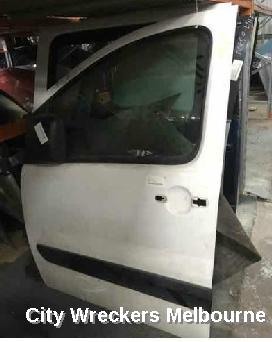 PEUGEOT EXPERT LEFT FRONT DOOR, G9, 09/2008 - 01/2015 - Image 1