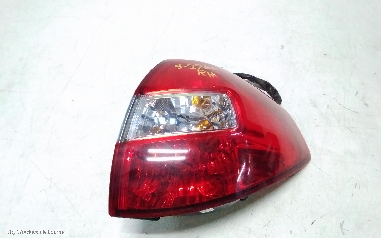 RENAULT KALEOS RIGHT TAILLIGHT, H45, 09/2008 - 04/2016 - Image 1