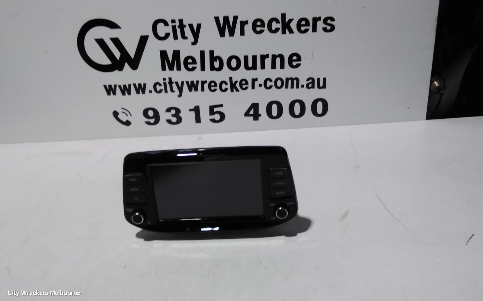 HYUNDAI I30 RADIO/CD/DVD/SAT/TV, HEAD UNIT & DISPLAY, 10.25 IN, SAT NAV/PREMIUM AUDIO TYPE, (S. KOREA VIN KMHH), PD, HATCH, 08/2020 ONWARDS - Image 1