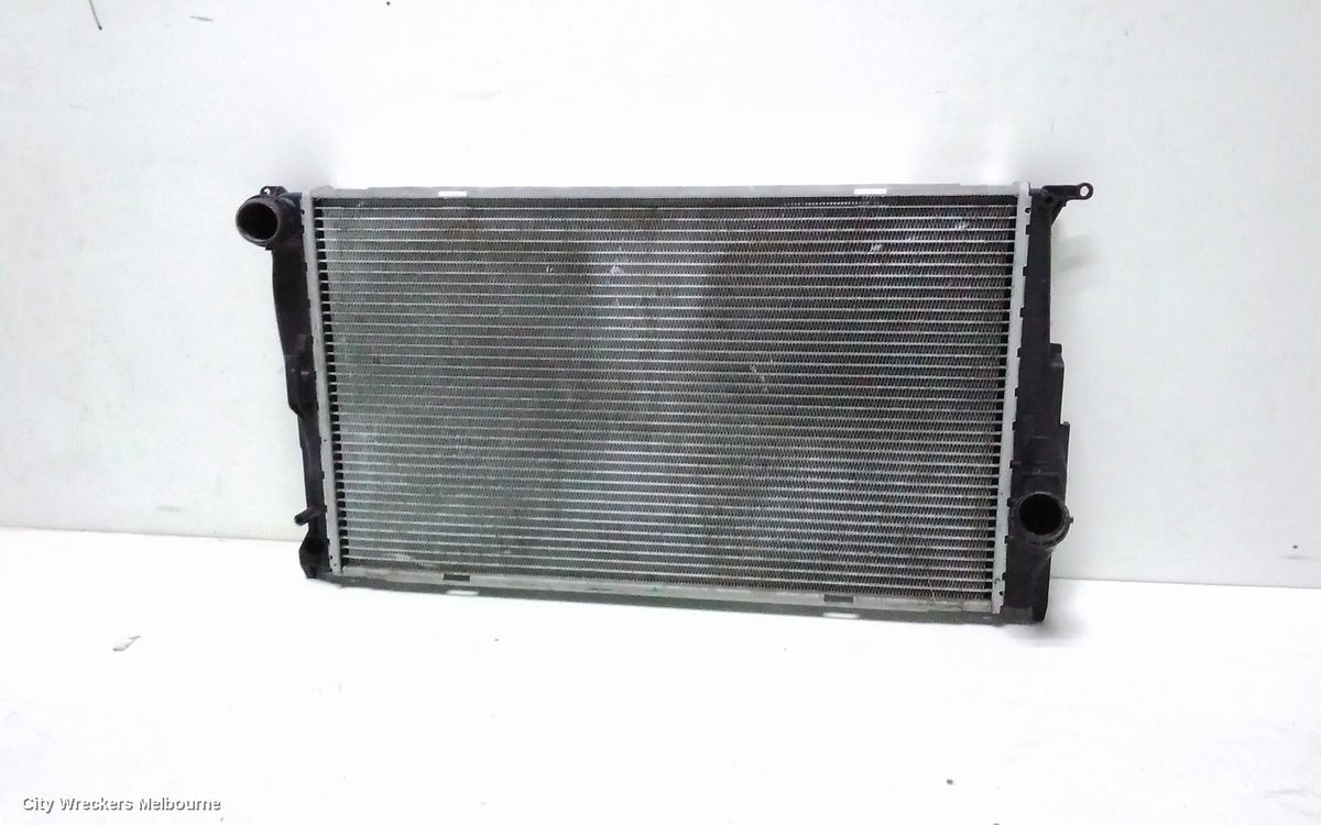 BMW 3 SERIES RADIATOR, AUTO, 2.0, DIESEL, E90/E92, 03/2005 - 01/2012 - Image 3