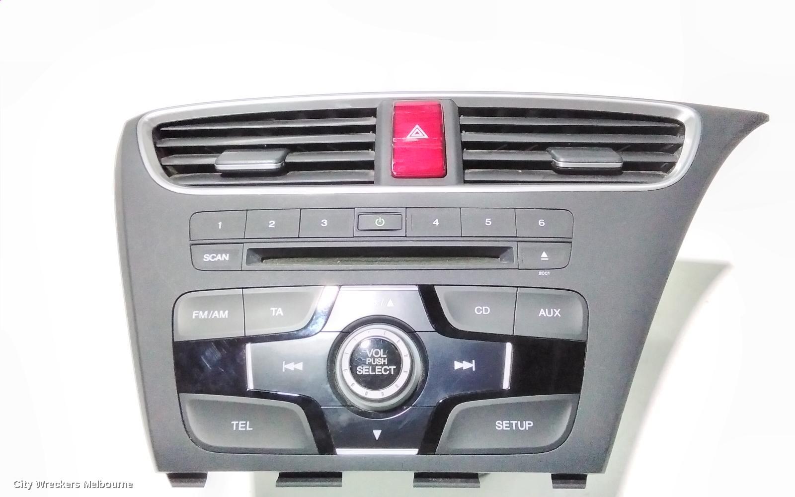 HONDA CIVIC RADIO/CD/DVD/SAT/TV, CONTROL/HEAD UNIT, 9TH GEN, HATCH, PREMIUM AUDIO SYSTEM TYPE, 02/2012 - 03/2015 - Image 3