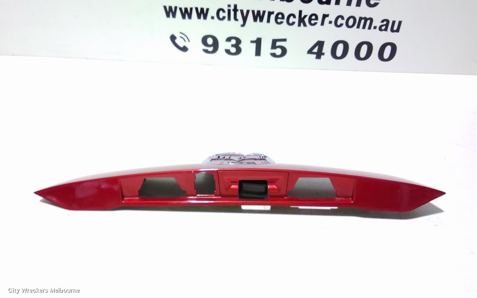 MAZDA CX5 REAR GARNISH, TAILGATE GARNISH (CENTRE), W/ REV CAMERA & SUNROOF TYPE, 02/2012 - 12/2016 - Image 3