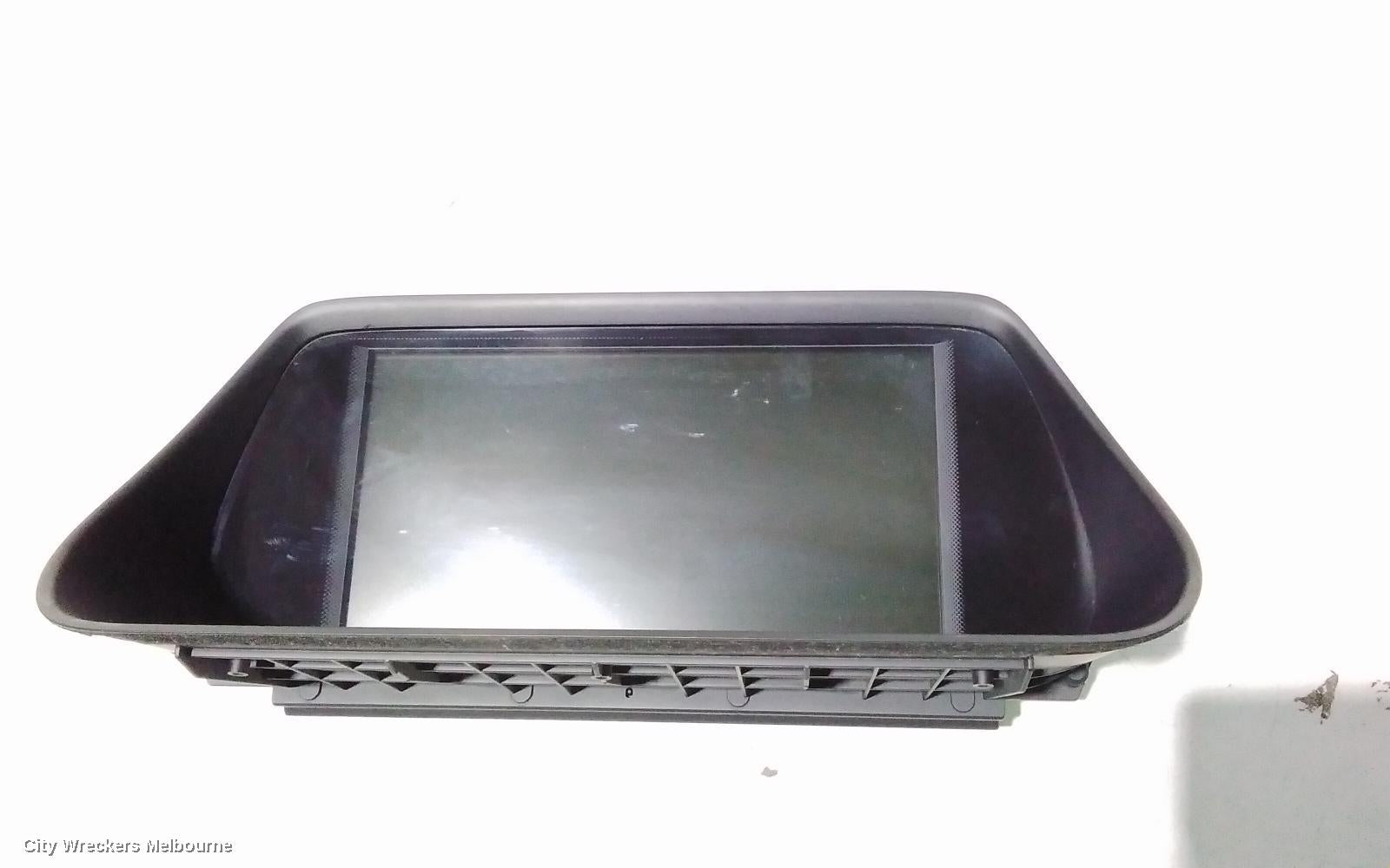 HONDA ACCORD RADIO/CD/DVD/SAT/TV, DISPLAY UNIT, SAT NAV TYPE, 8TH GEN, EURO (VIN JHMCU), 06/2008 - 12/2015 - Image 3