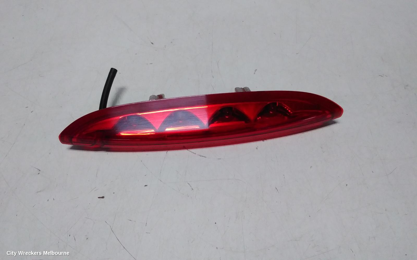 PEUGEOT 208 HIGH LEVEL STOPLIGHT, A9, 10/2012 - 12/2018 - Image 1