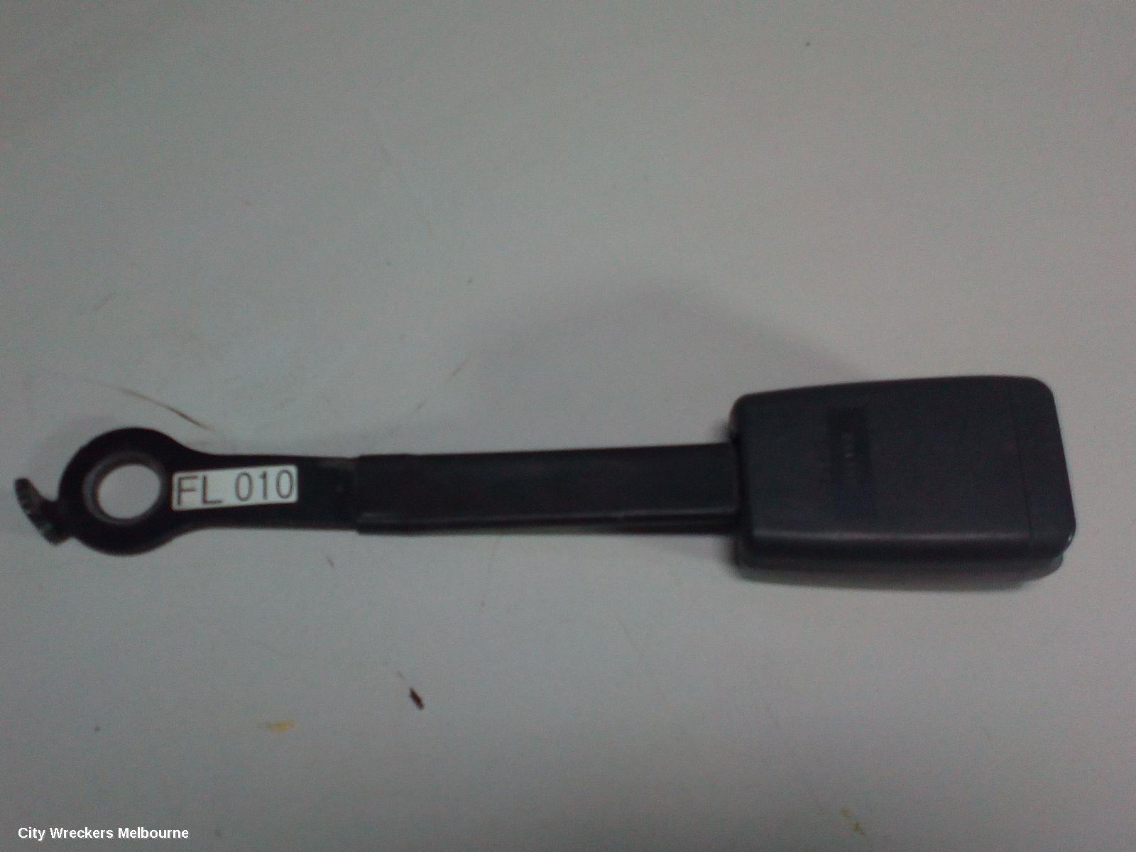 HYUNDAI TUCSON SEATBELT/STALK, LH FRONT, SEAT BELT STALK ONLY, NON PRETENSIONER TYPE, GREY, 08/2004 - 10/2008 - Image 2