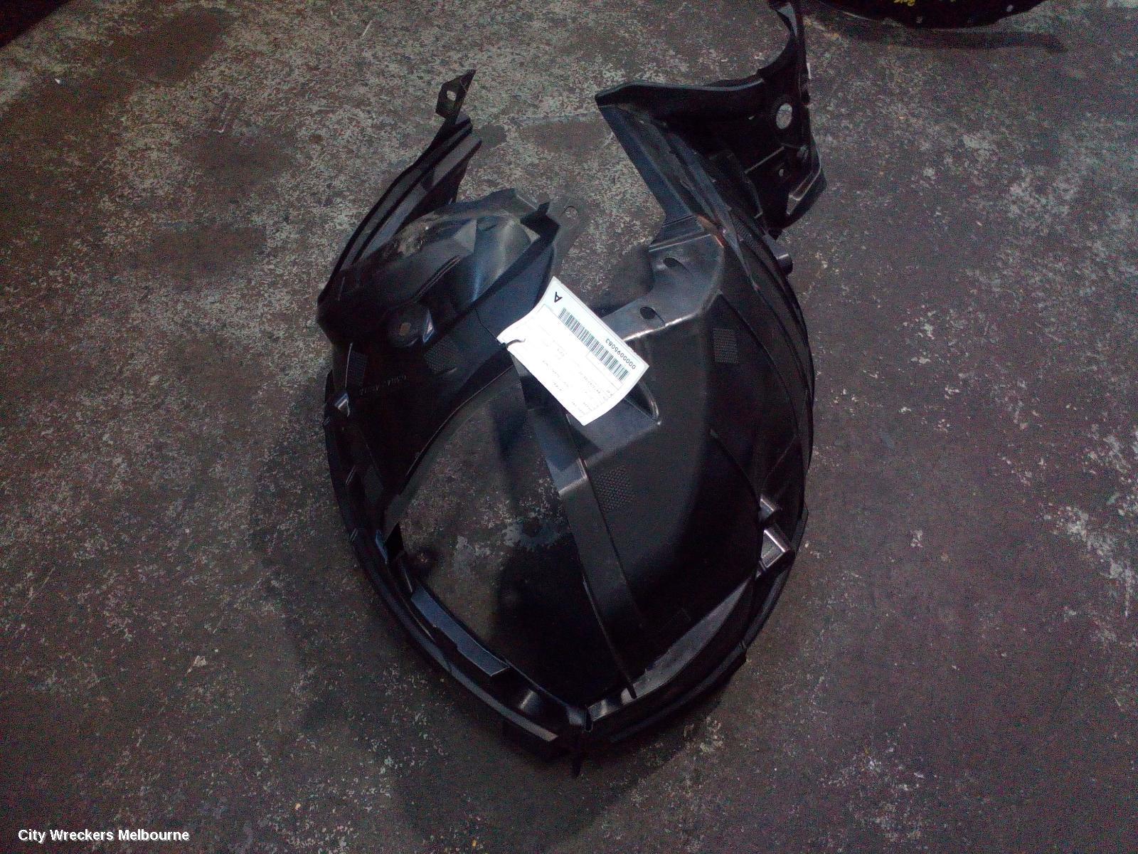 NISSAN XTRAIL RIGHT GUARD LINER, T32, FRONT, 02/2014 - 07/2022 - Image 1