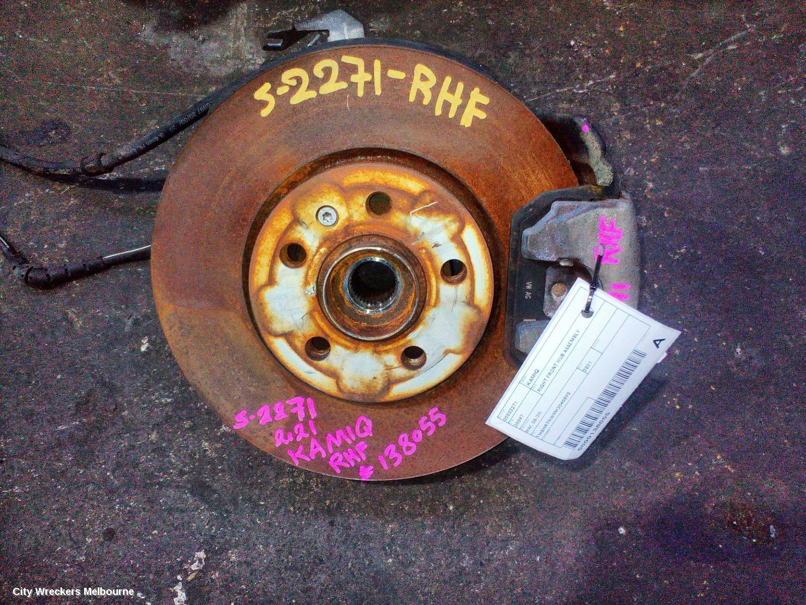 SKODA KAMIQ RIGHT FRONT HUB ASSEMBLY, NW, 06/2020 ONWARDS - Image 1