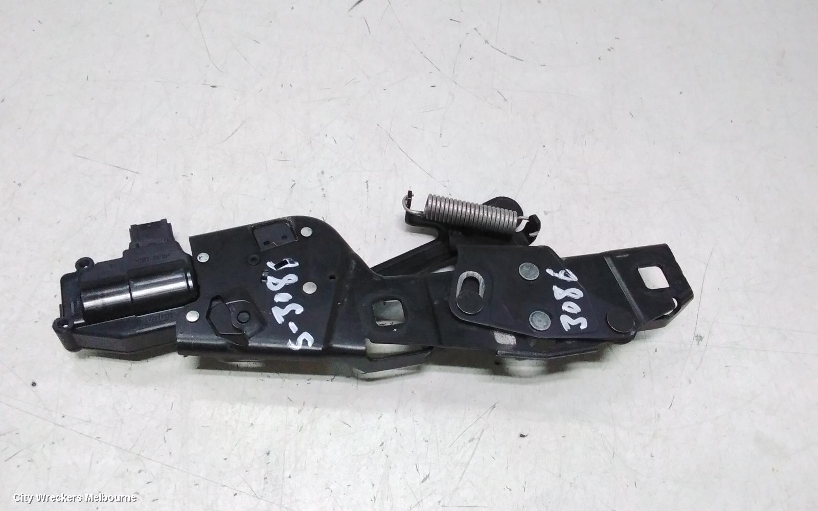 LAND ROVER RANGEROVER SPORT DOOR/BOOT/GATE LOCK, LOWER TAILGATE LOCK, L320, SPORT, 08/2005 - 05/2013 - Image 3