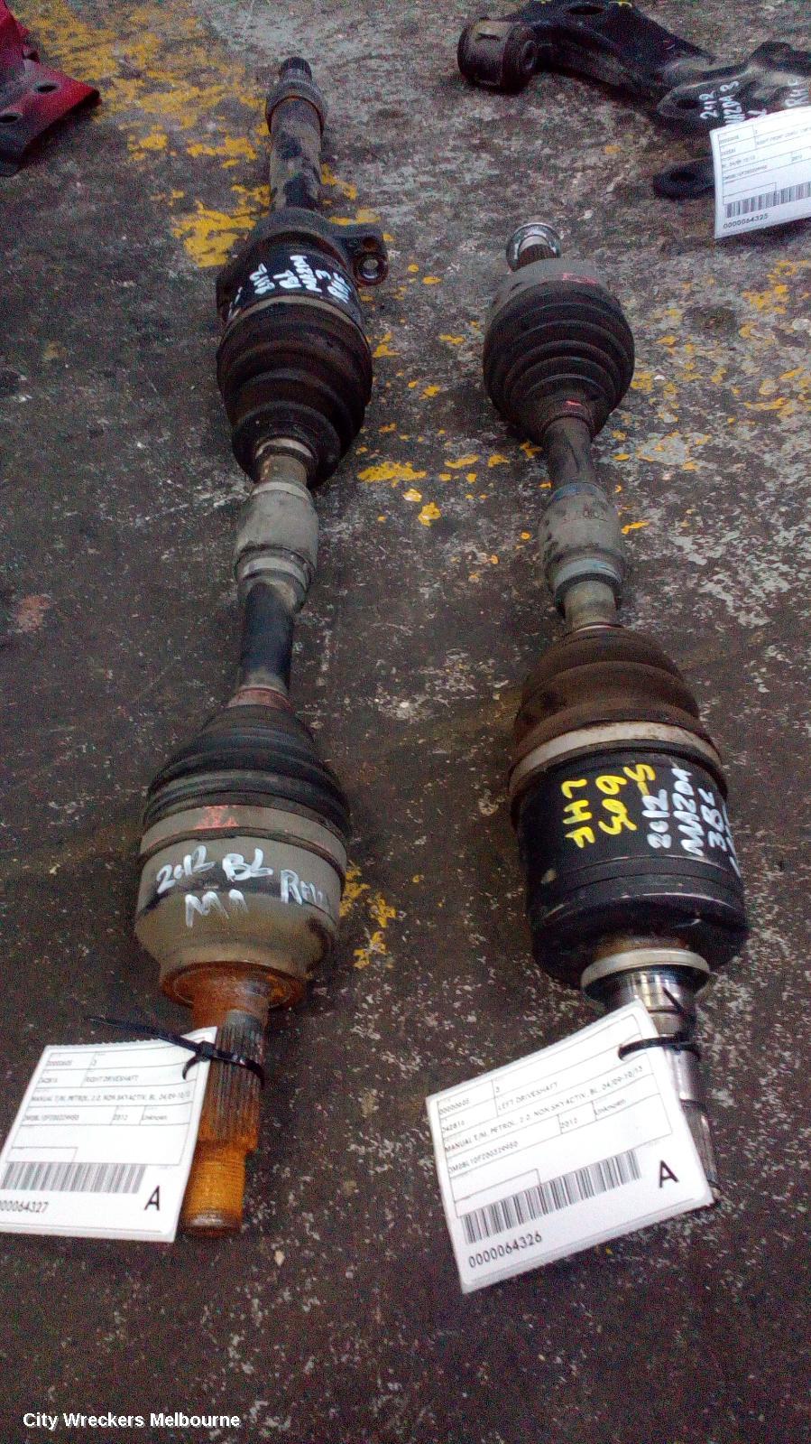 MAZDA 3 RIGHT DRIVESHAFT, MANUAL T/M, PETROL, 2.0, NON SKYACTIV, BL, 04/2009 - 10/2013 - Image 2