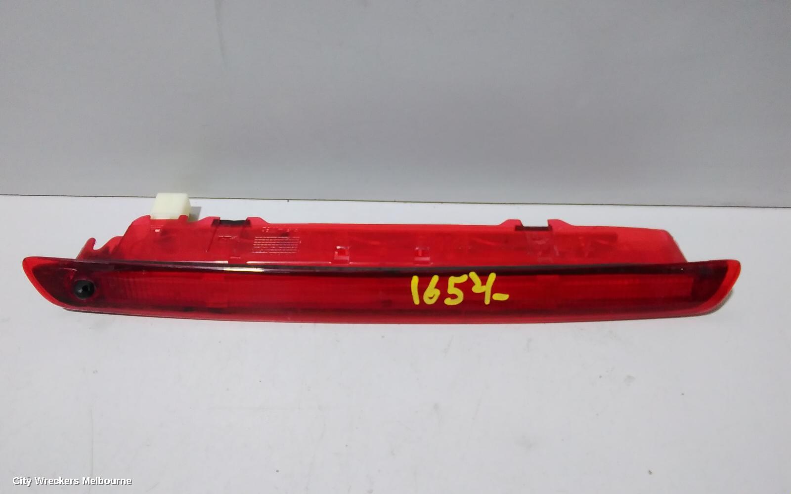 NISSAN DUALIS HIGH LEVEL STOPLIGHT, J10 10/2007 - 05/2014 - Image 2