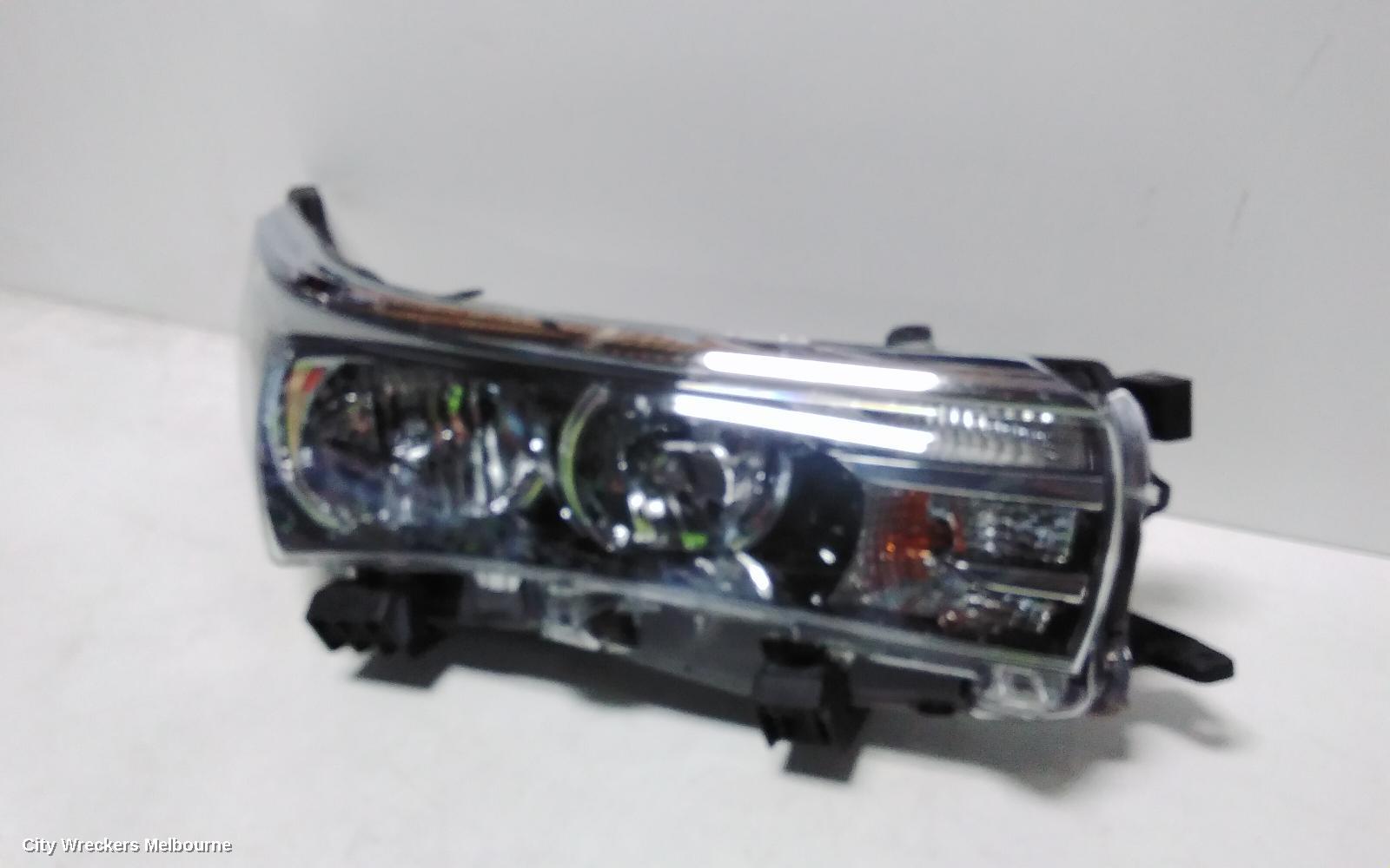 TOYOTA COROLLA RIGHT HEADLAMP, ZRE172R, SEDAN, ASCENT/SX, HALOGEN TYPE, 12/2013 - 10/2016 - Image 3