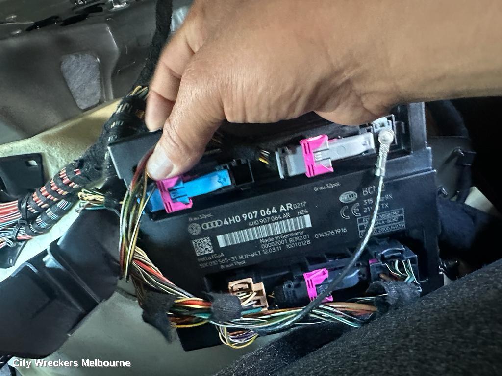 AUDI A6 ECU, ENGINE ECU, 3.0, PETROL, CGWB CODE, ECU ONLY, 4G/C7, 04/2011 - 06/2018 - Image 1