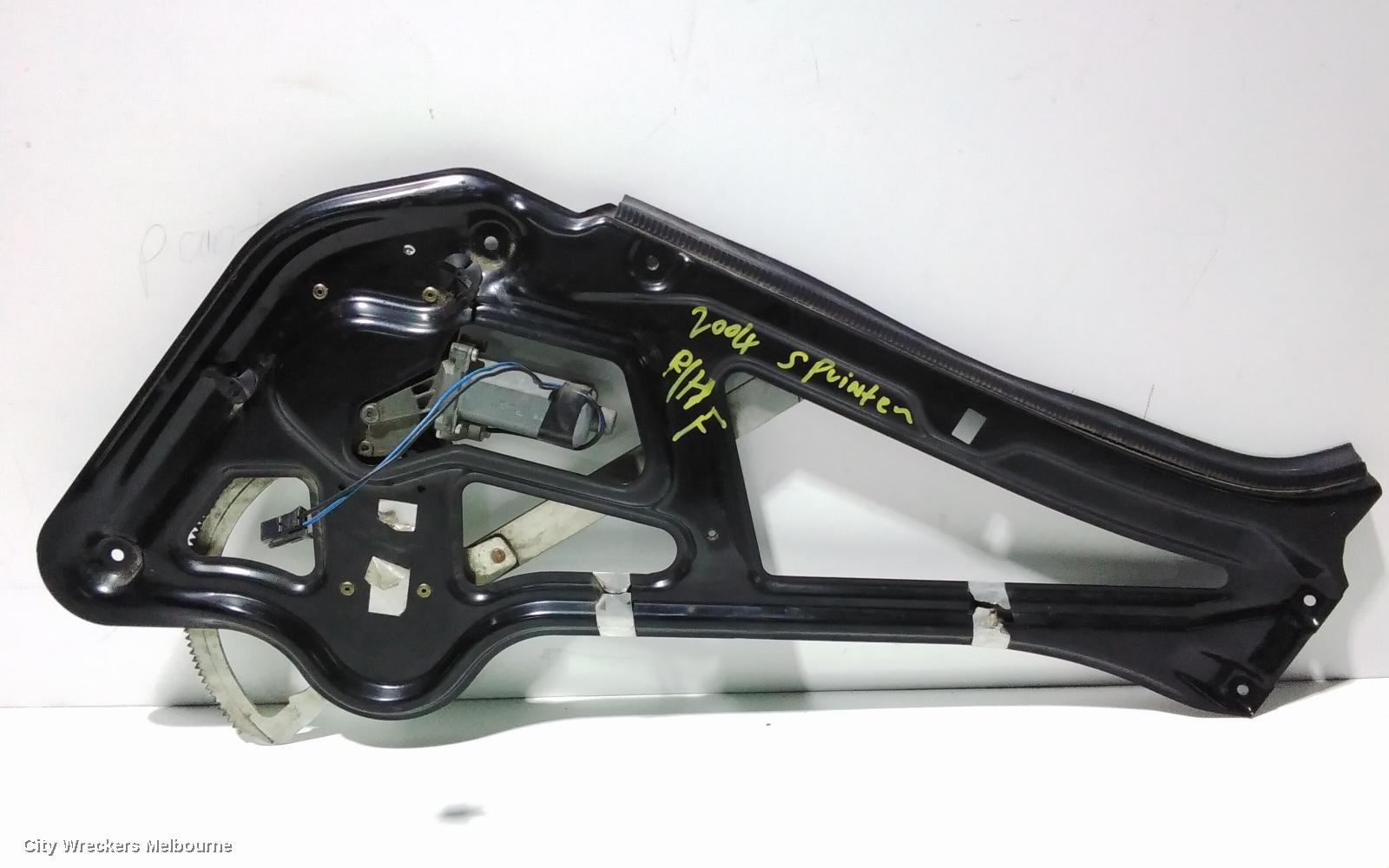 MERCEDES SPRINTER RIGHT FRONT WINDOW REG/MOTOR, POWER, 02/1998 - 10/2006 - Image 1
