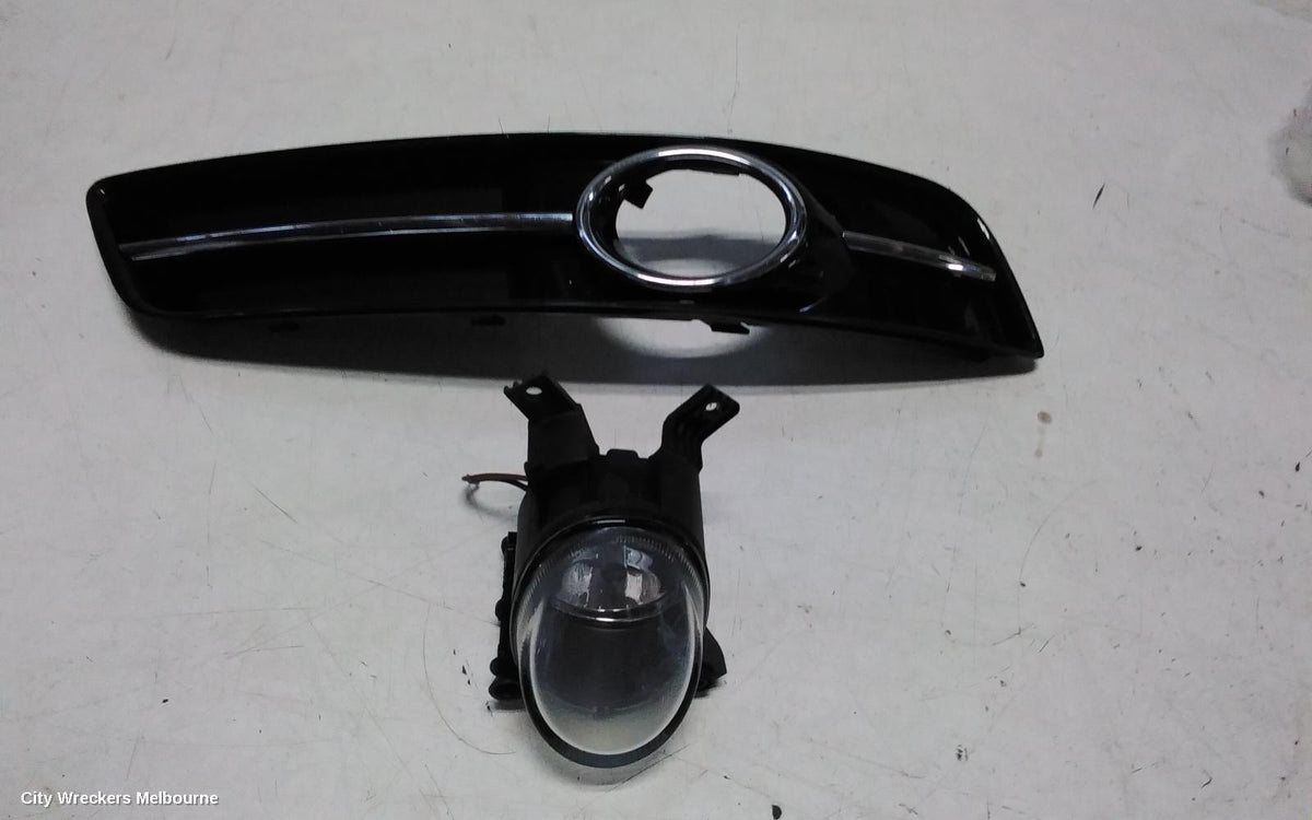 AUDI A3 RIGHT INDICATOR/FOG/SIDE, A3/S3, BUMPER FOGLAMP, 8P, ROUND TYPE, 06/2004 - 04/2013 - Image 3