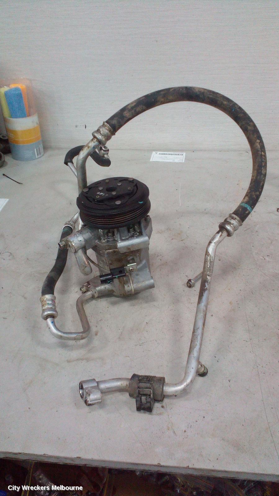 MITSUBISHI TRITON A/C COMPRESSOR, MQ-MR, 2.4, 4N15, DIESEL, 04/2015 ONWARDS - Image 2