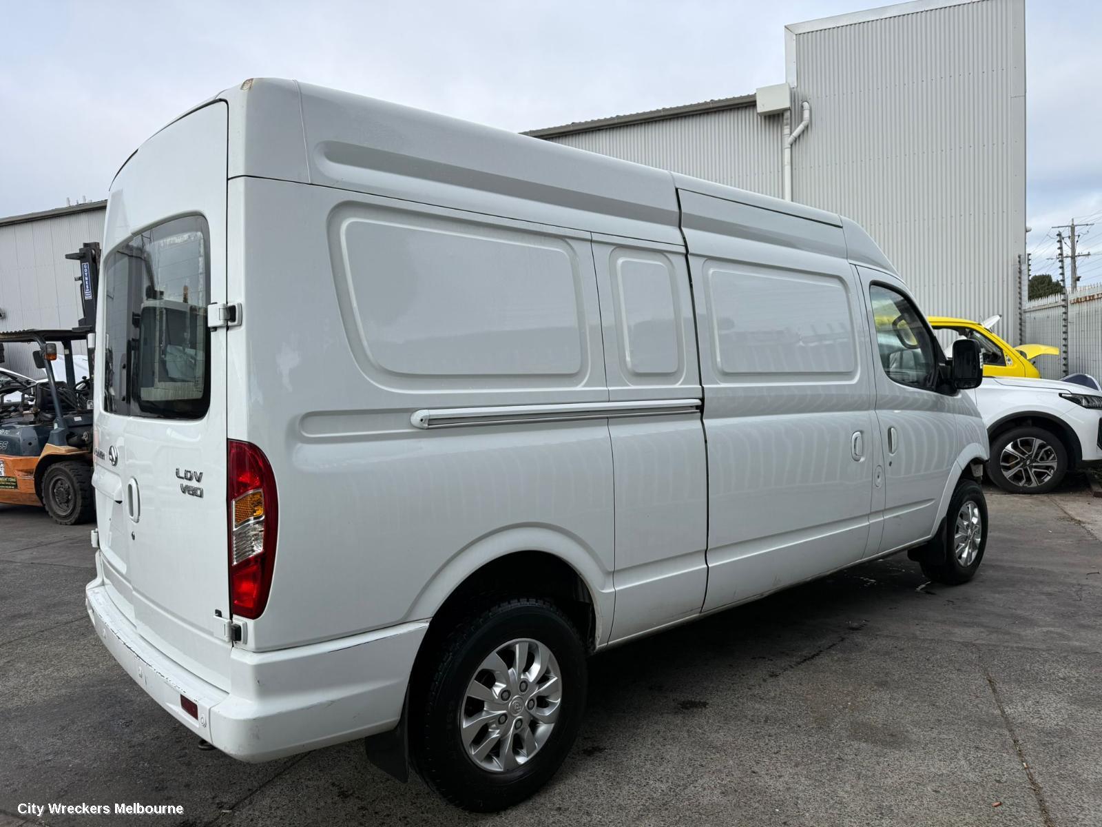 LDV V80 BOOTLID/TAILGATE, BARN DOOR (RH SIDE), MID ROOF TYPE, 01/2013 - 12/2023 - Image 1