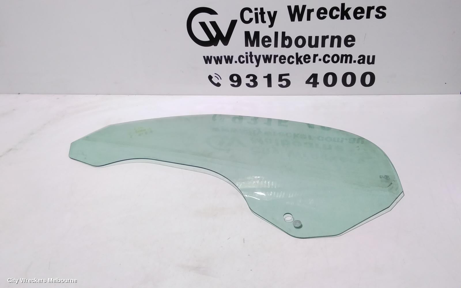 AUDI TT LEFT FRONT DOOR WINDOW, 8J, CABRIO, 03/2007 - 12/2014 - Image 1