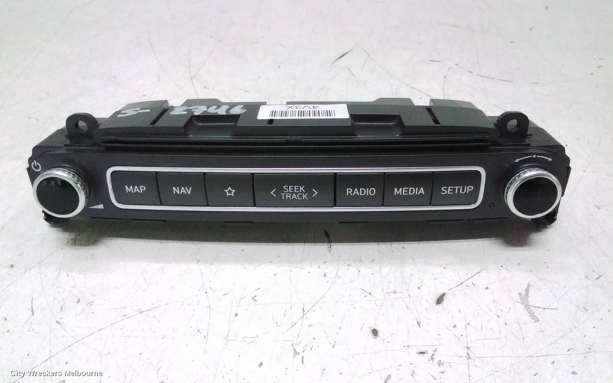 HYUNDAI SANTA FE, TM, 03/2018 - 10/2023, AGL30023601 MULTIMEDIA CONTROL PANEL: 151737 - Image 2