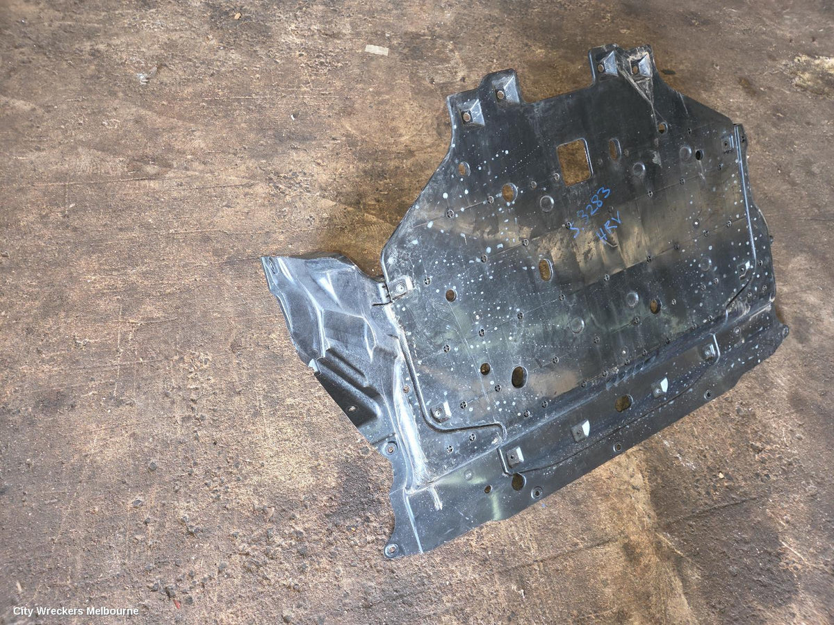 HONDA HRV LOWER ENGINE SPLASH TRAY, RV, 12/2021 ONWARDS - Image 3