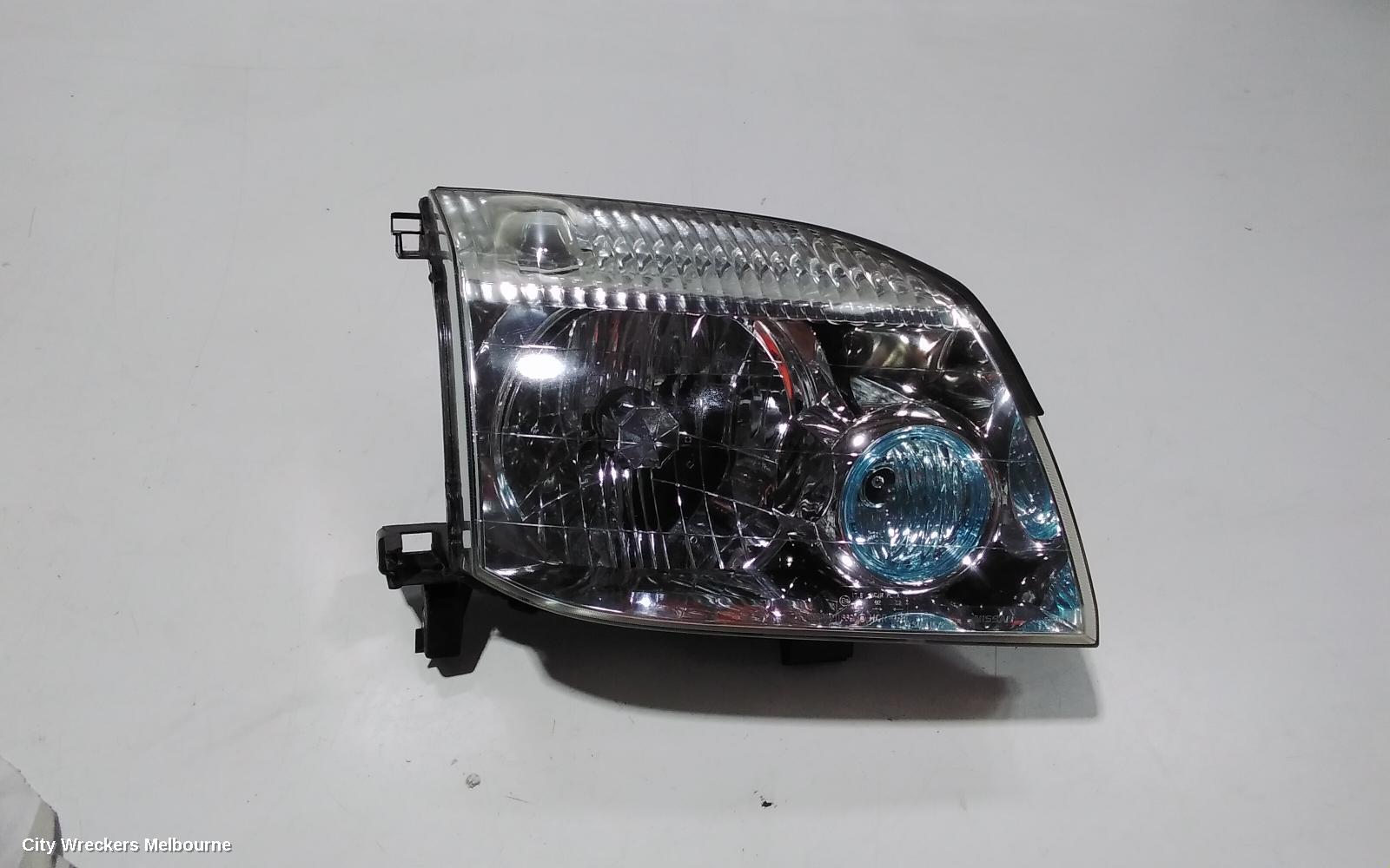NISSAN XTRAIL RIGHT HEADLAMP, T30, BLUE LENS TYPE, 10/2001 - 09/2007 - Image 3