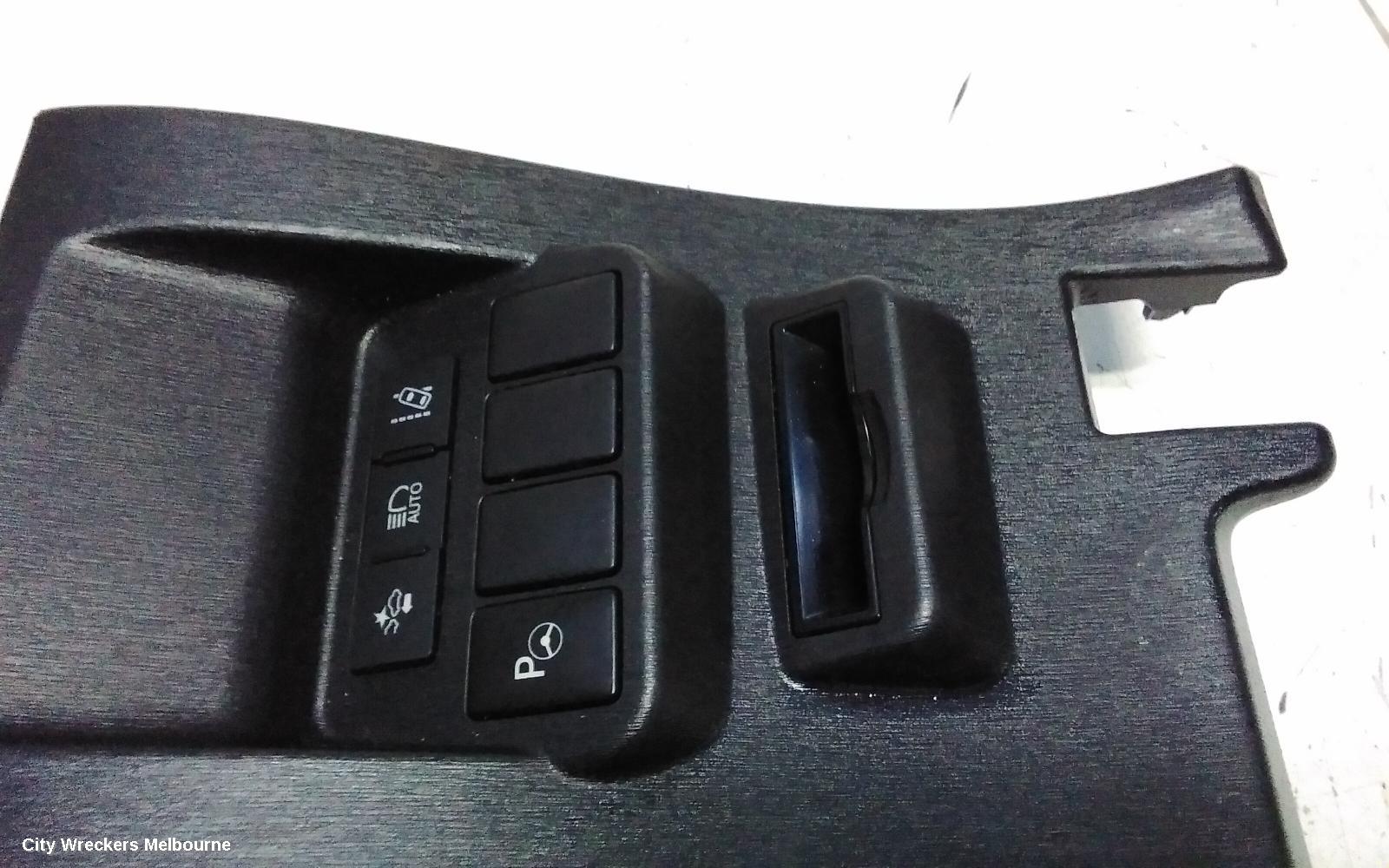 TOYOTA PRIUS, ZVW40R, PRIUS V, 05/2012 - 11/2022, RH SIDE INTERIOR COVER: 145004 - Image 2
