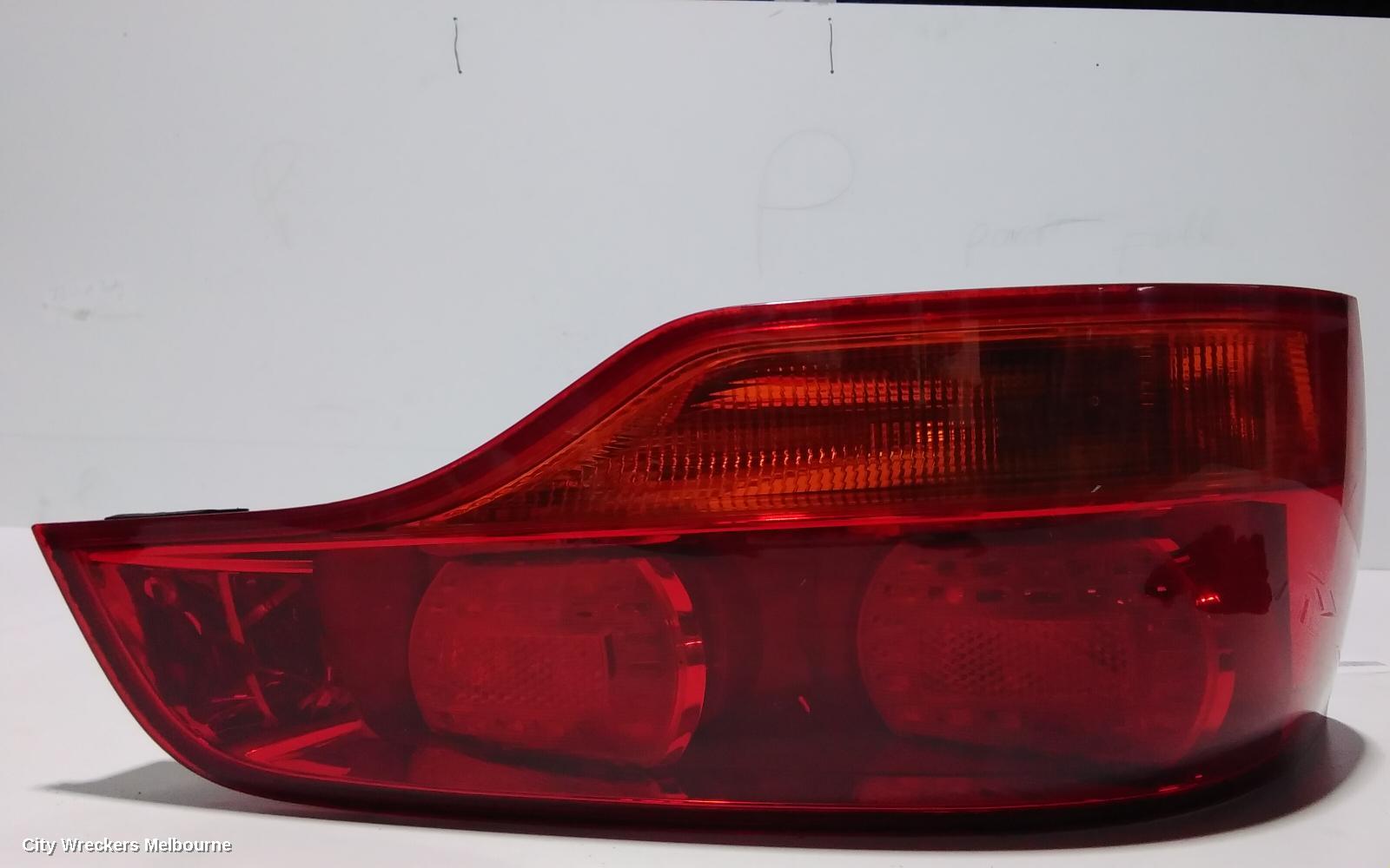 AUDI Q7 LEFT TAILLIGHT, 4L, IN TAILGATE, 09/2006 - 09/2009 - Image 1