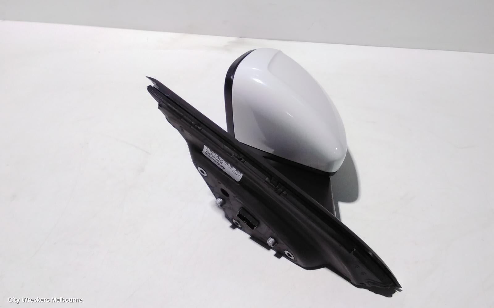 HOLDEN COMMODORE LEFT DOOR MIRROR, ZB, LT, MANUAL FOLDING, NON MEMORY TYPE, 10/2017 - 12/2020 - Image 3