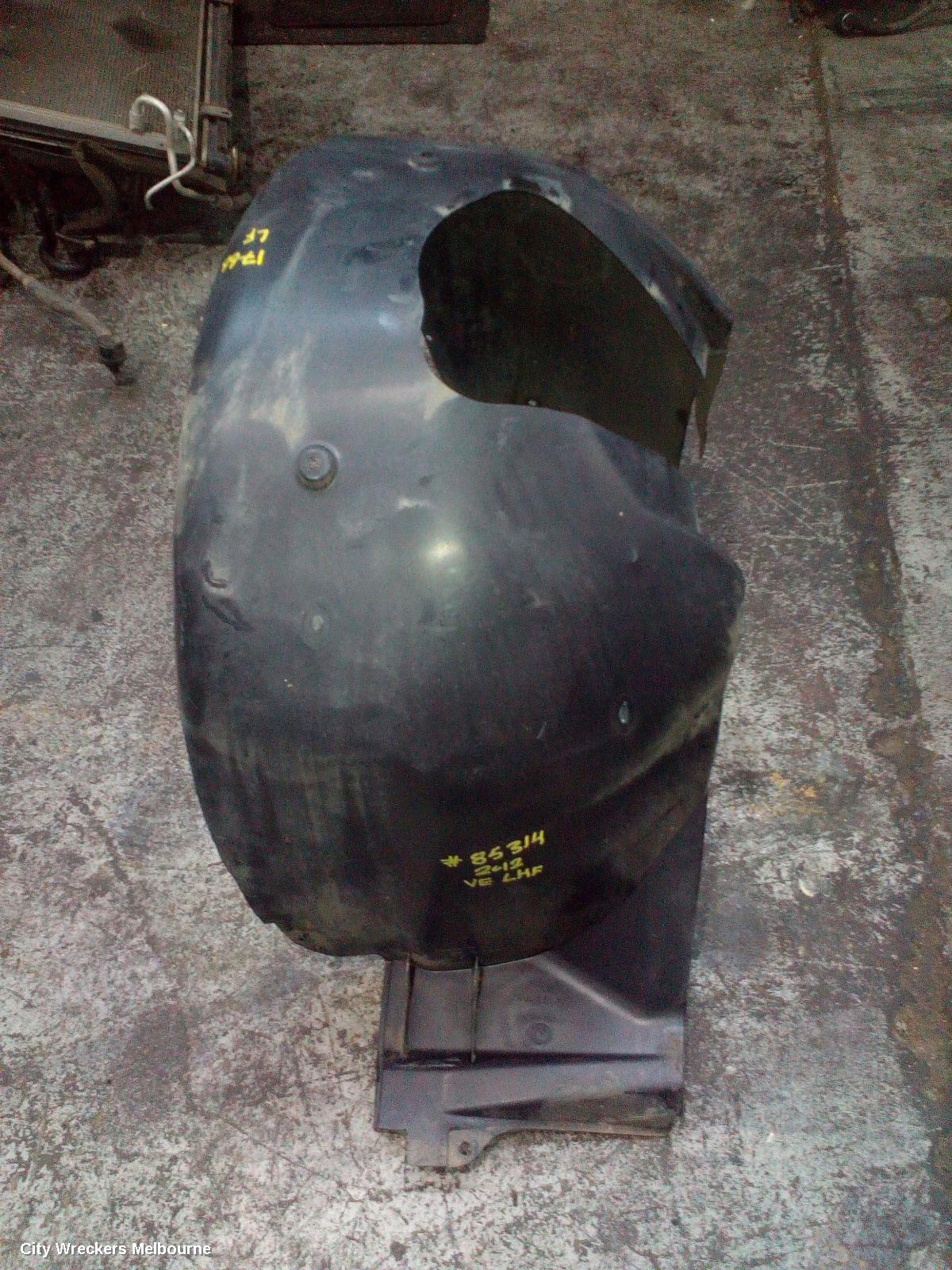 HOLDEN COMMODORE LEFT GUARD LINER, VE, FRONT, 08/2006 - 04/2013 - Image 3