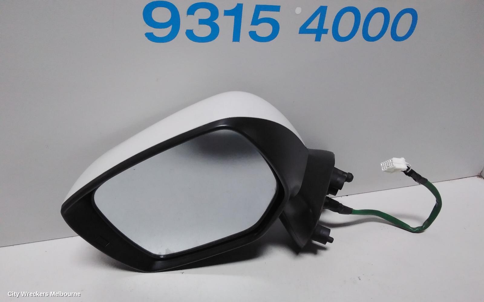 SUBARU FORESTER LEFT DOOR MIRROR, SJ, W/ FLASHER, HEATED, BLINDSPOT, NON CAMERA TYPE, (7 WIRE), 12/2012 - 08/2018 - Image 2