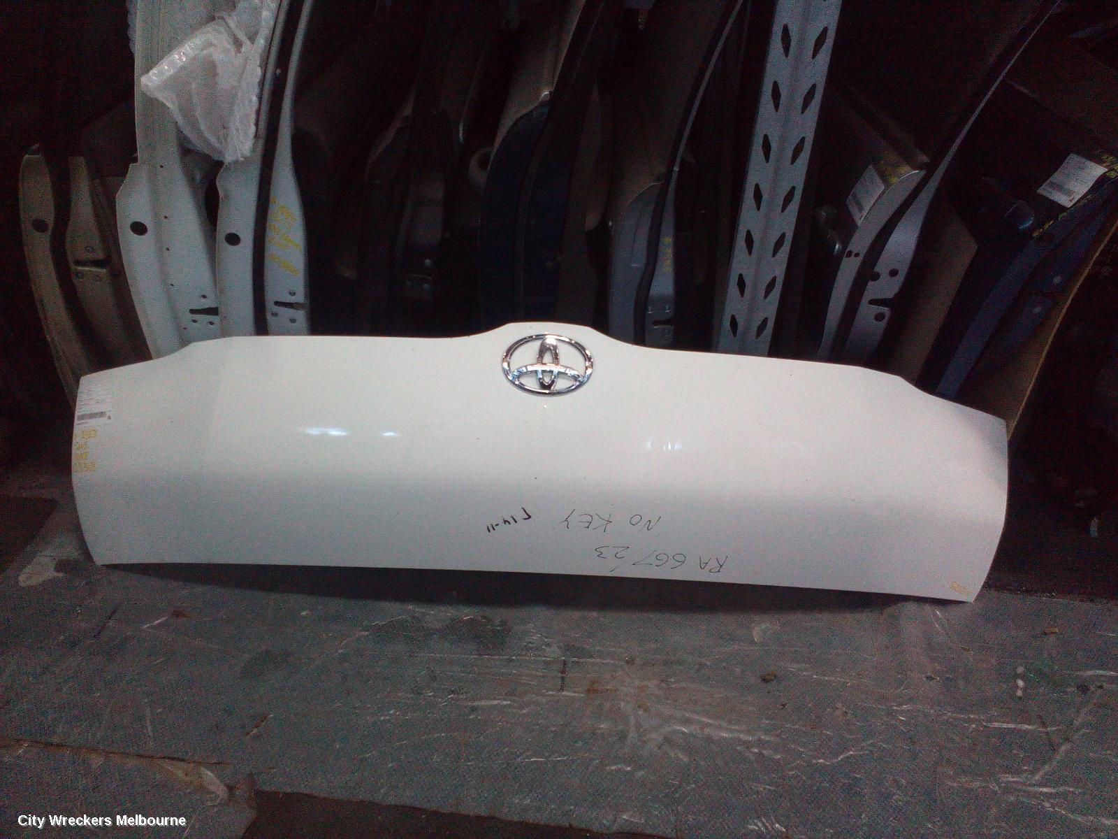 TOYOTA HIACE BONNET, TRH/KDH, SLWB, 03/2005 - 04/2019 - Image 1